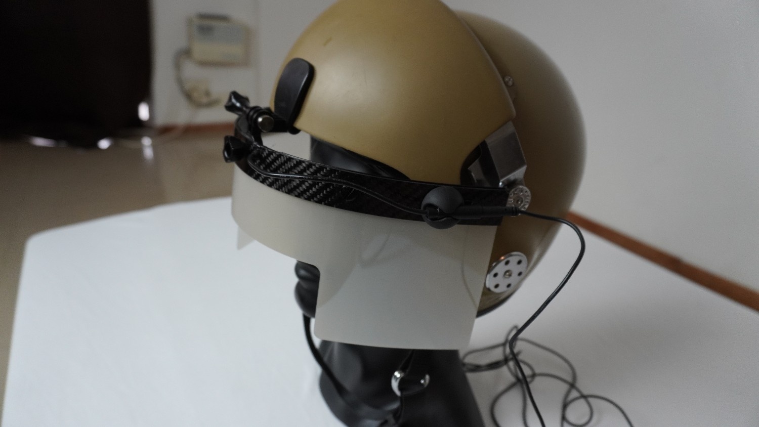 ICARUS Smart View Limiting Device